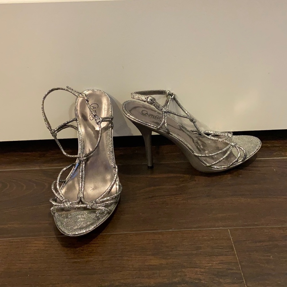 Silver strappy crackled heels Carlos Santana